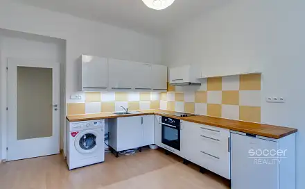 Pronájem bytu 2+kk 39 m², Horní, Praha 4 - Nusle