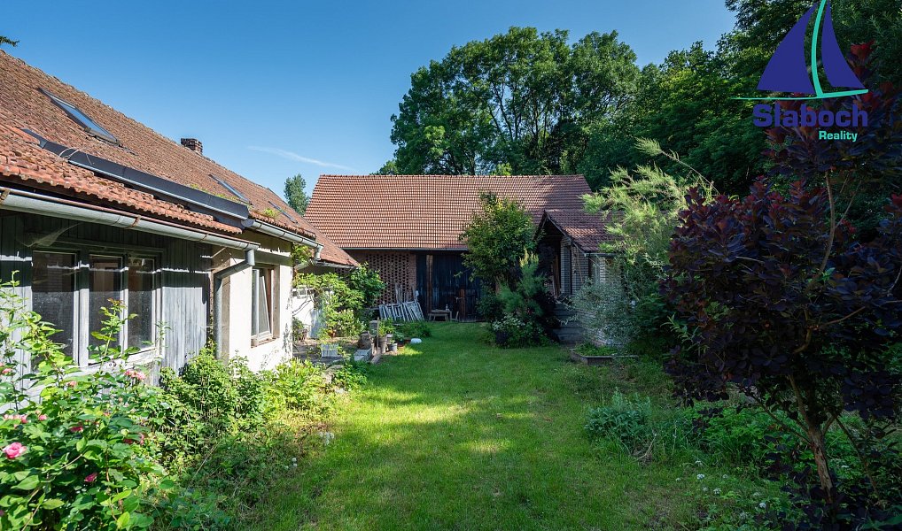 Prodej domu 285 m² s pozemkem 7 546 m², Krupá – náhled fotky 20