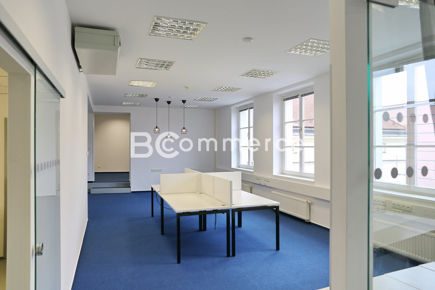 Pronájem kanceláře 149 m² – fotografie 3