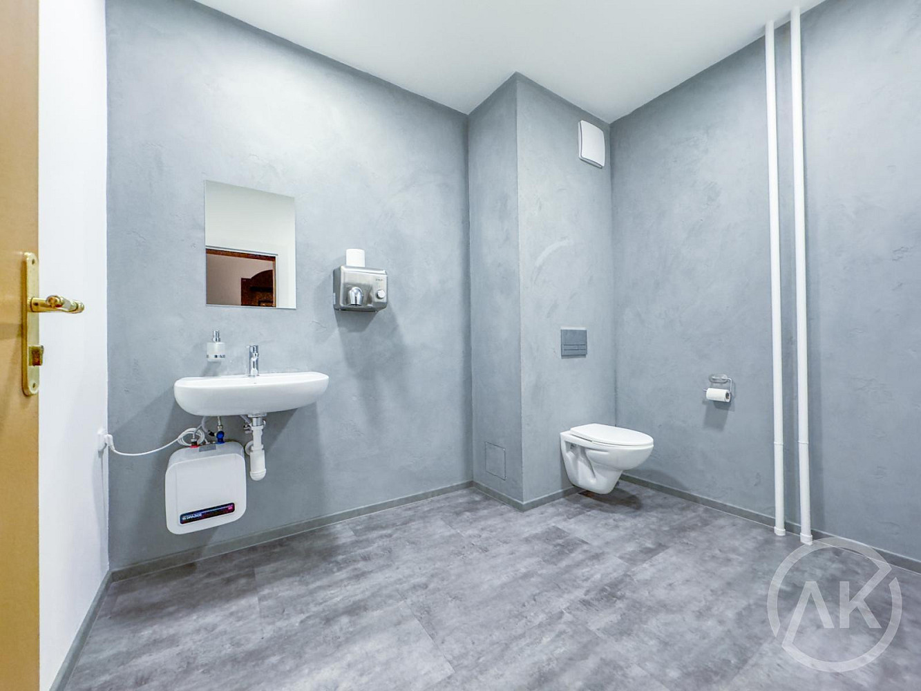 Pronájem kanceláře 29 m² – fotografie 5