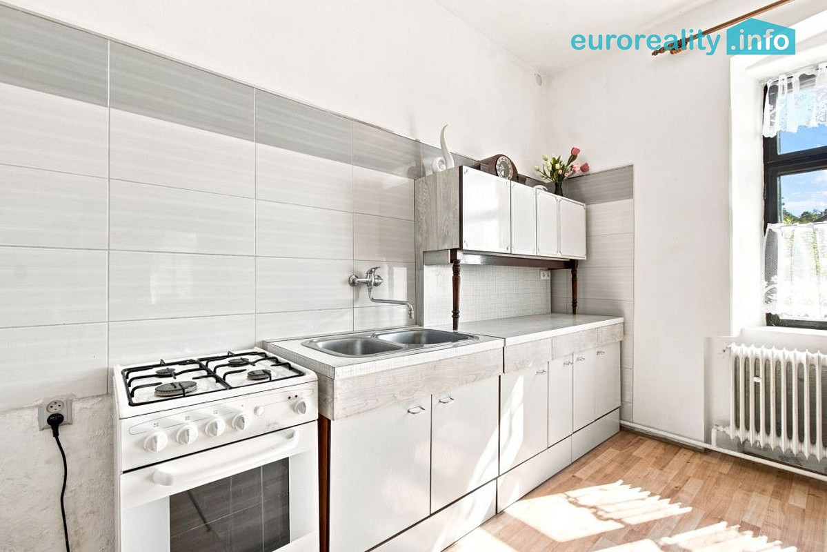 Prodej domu 213 m² s pozemkem 1 424 m² – fotografie 4
