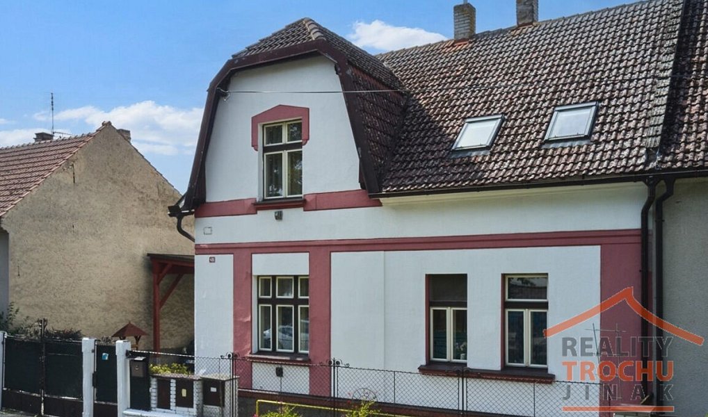 Prodej domu 150 m² s pozemkem 597 m², Městec Králové – náhled fotky 2