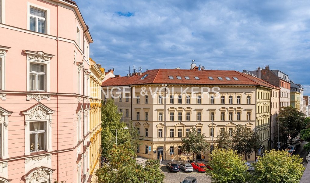 Pronájem bytu 4+kk 144 m², Praha – náhled fotky 3