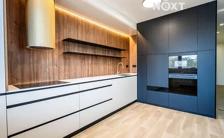 Prodej bytu 2+1 80 m², třída Edvarda Beneše, Hradec Králové - Nový Hradec Králové