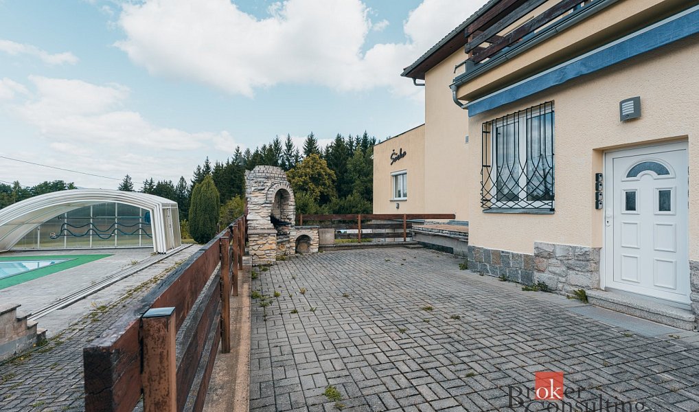 Prodej komerčního objektu (jiného typu) 400 m², Karlovy Vary – náhled fotky 19