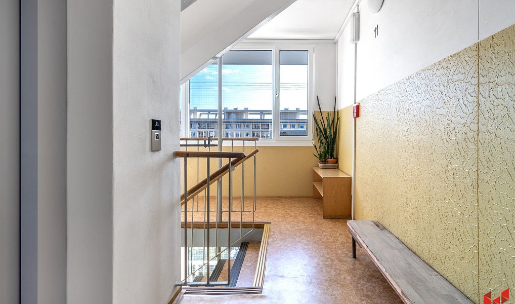 Pronájem bytu 2+kk 46 m², Praha – náhled fotky 13