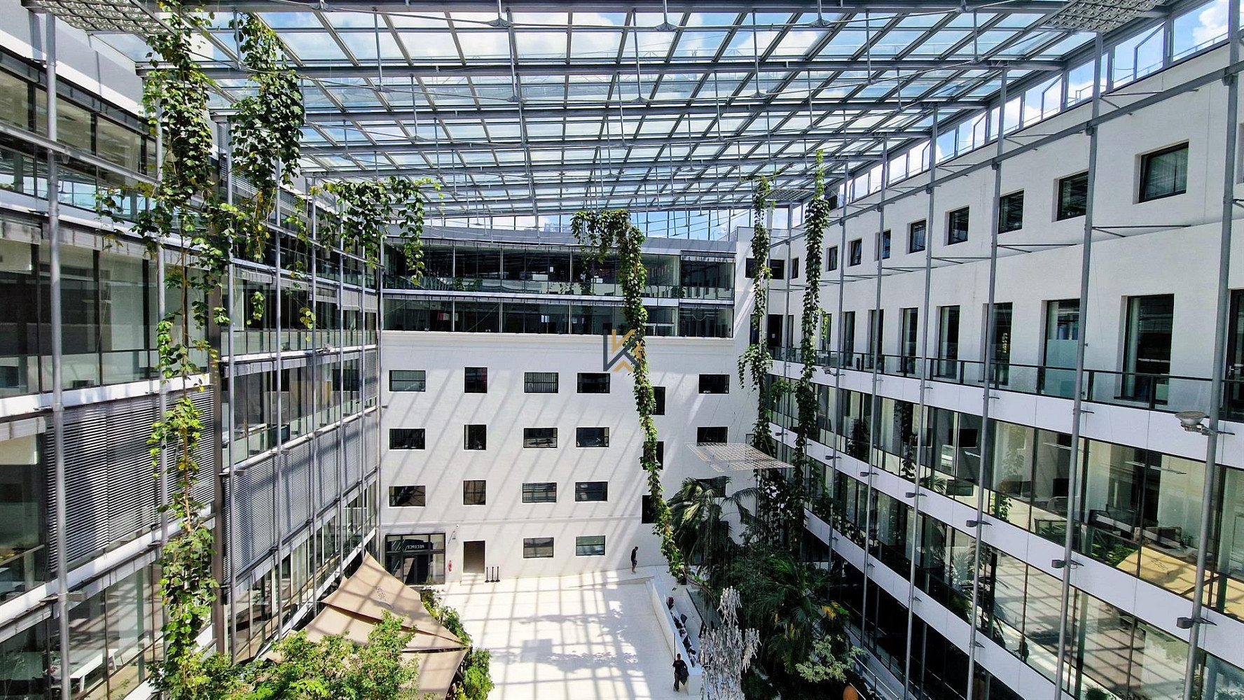 Pronájem kanceláře 434 m²