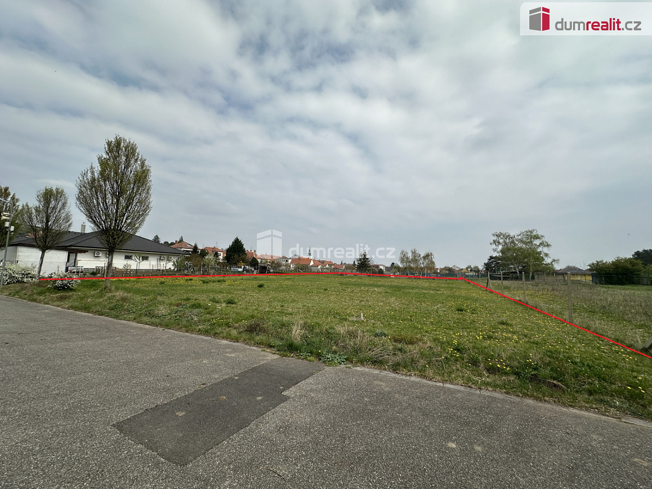 Prodej stavebního pozemku 1 269 m²