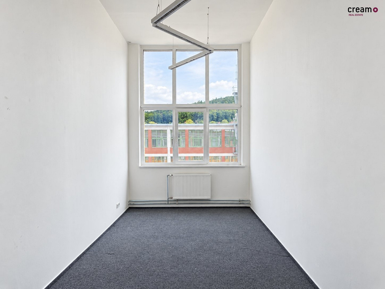 Pronájem kanceláře 92 m² – fotografie 5
