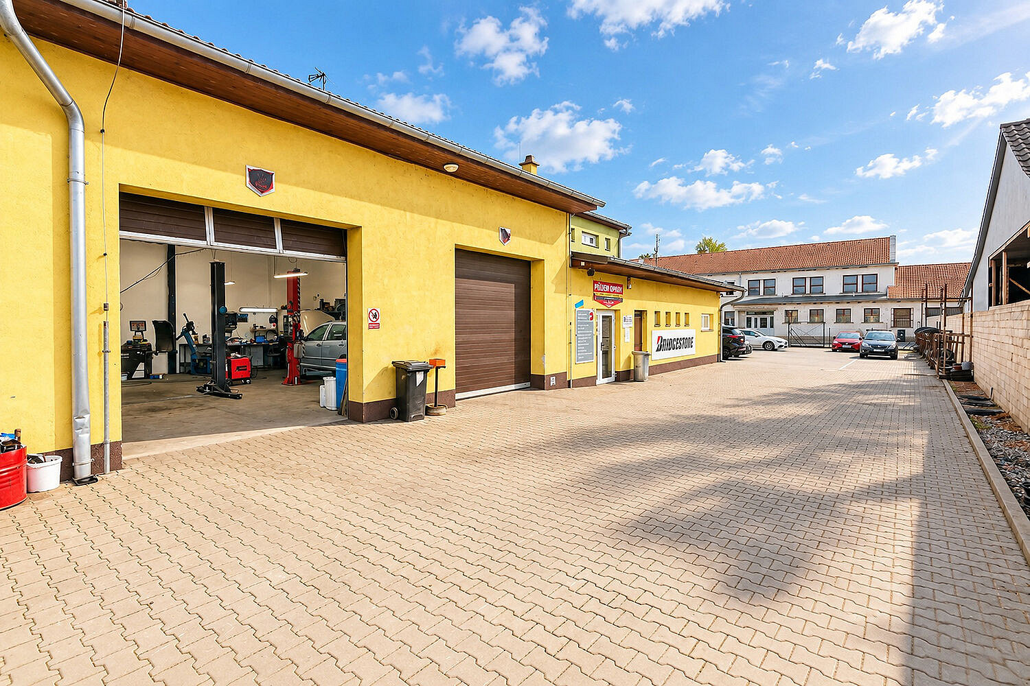 Prodej komerčního objektu (jiného typu) 410 m²