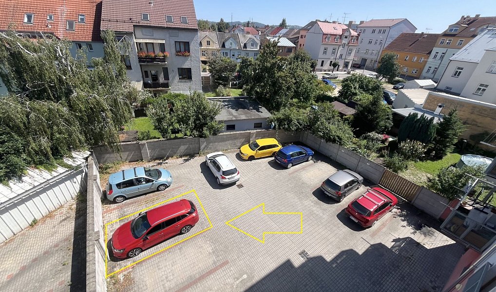 Pronájem parkovacího stání, Dobrovodská, České Budějovice, České Budějovice – náhled fotky 2