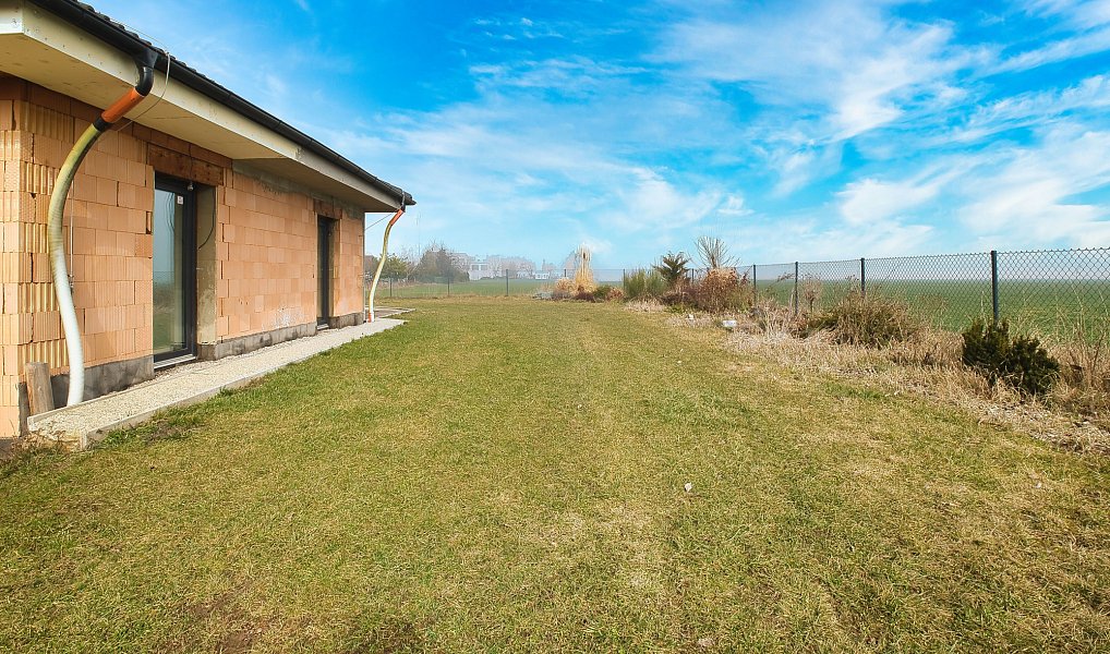 Prodej domu 173 m² s pozemkem 1 141 m², Krchleby – náhled fotky 16