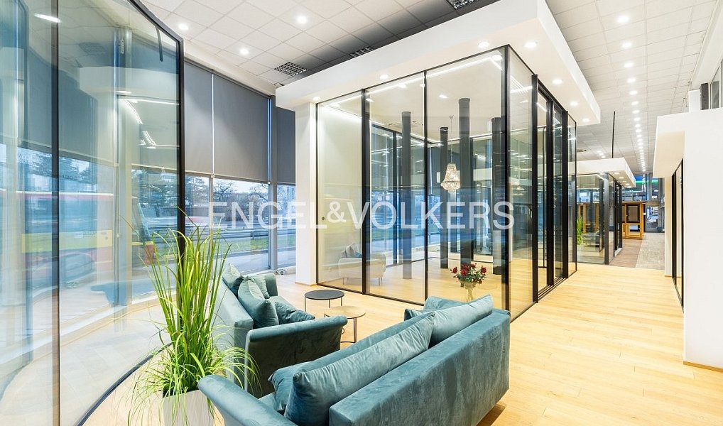 Pronájem obchodních prostor 1 520 m², Praha – náhled fotky 9