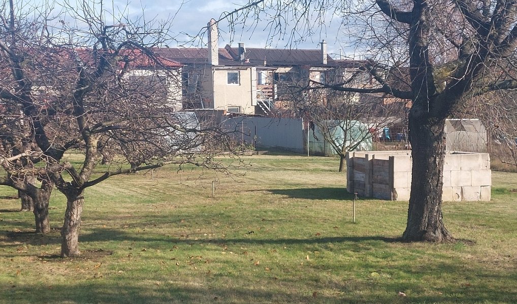 Prodej zahrady 1 080 m², Olomouc – náhled fotky 3