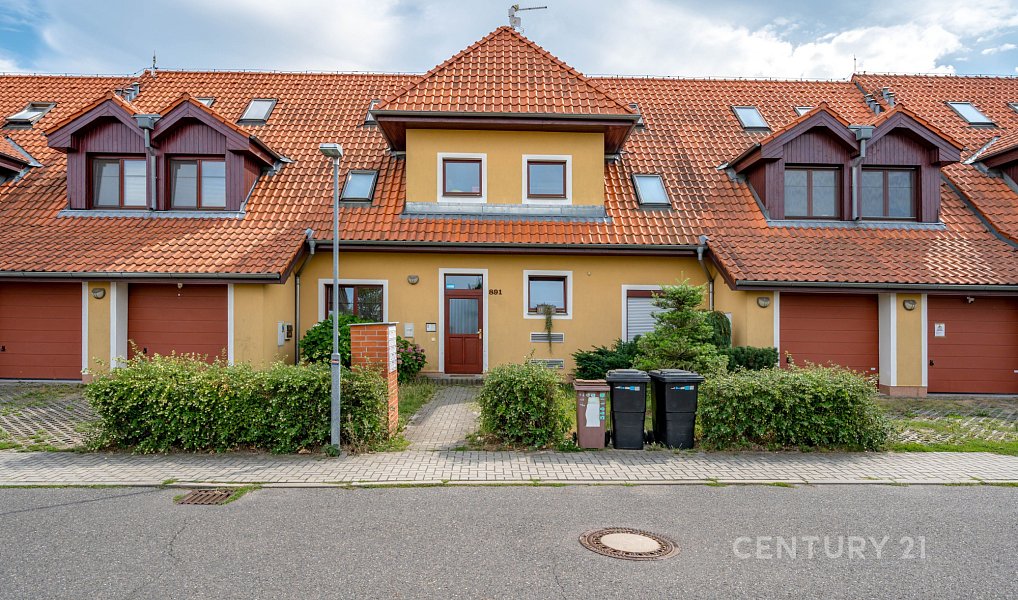 Prodej bytu 2+kk 45 m², Jesenice – náhled fotky 20