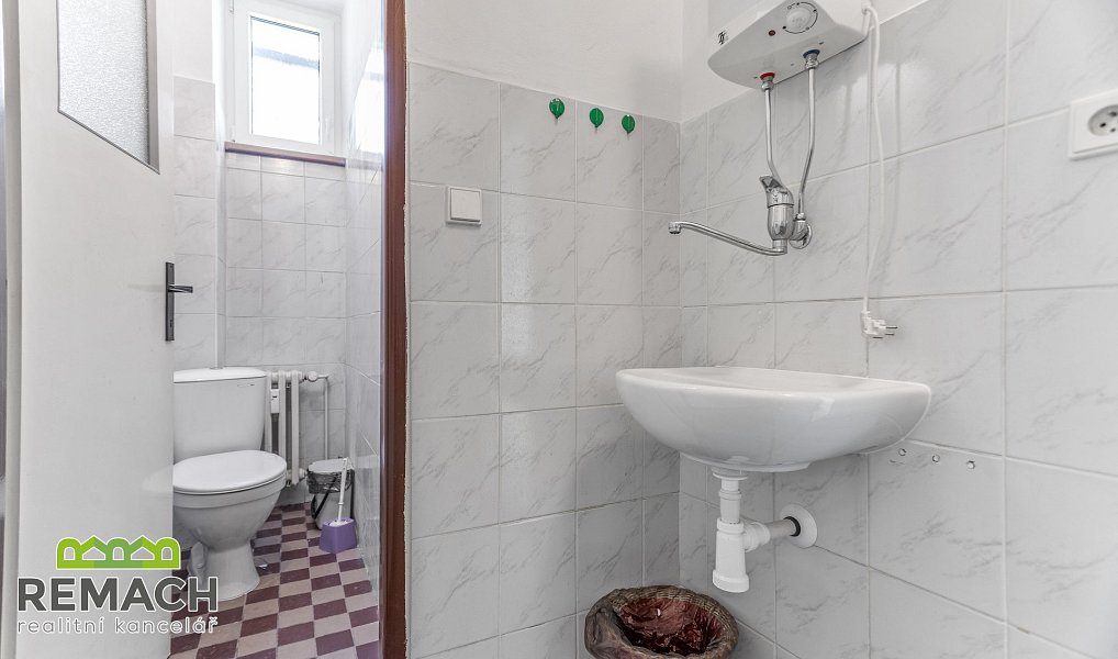 Pronájem obchodních prostor 113 m², Náchod – náhled fotky 6