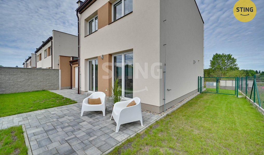 Prodej domu 120 m² s pozemkem 494 m², Sezemice – náhled fotky 23