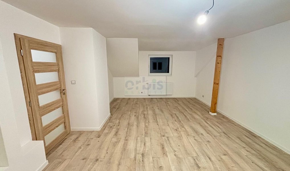 Prodej domu 240 m² s pozemkem 223 m², Lišany – náhled fotky 8