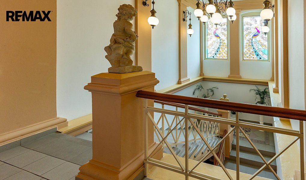 Prodej domu 543 m² s pozemkem 2 151 m², Kamenický Šenov – náhled fotky 14