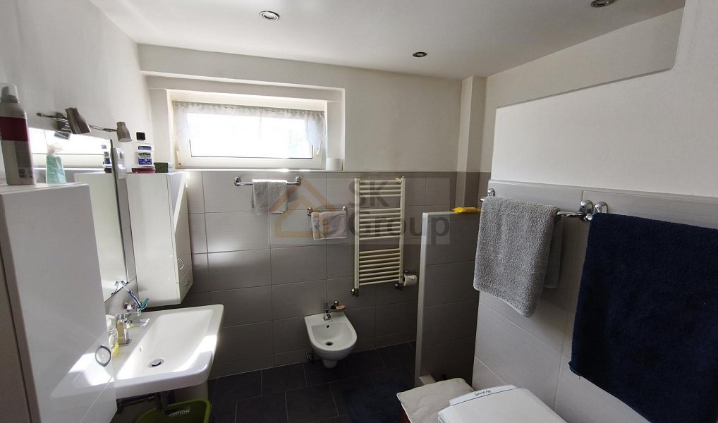 Prodej bytu 2+1 75 m², Karlovy Vary – náhled fotky 9