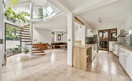 Prodej domu 290 m² s pozemkem 709 m², Za Dvorem, Horoměřice, okres Praha-západ