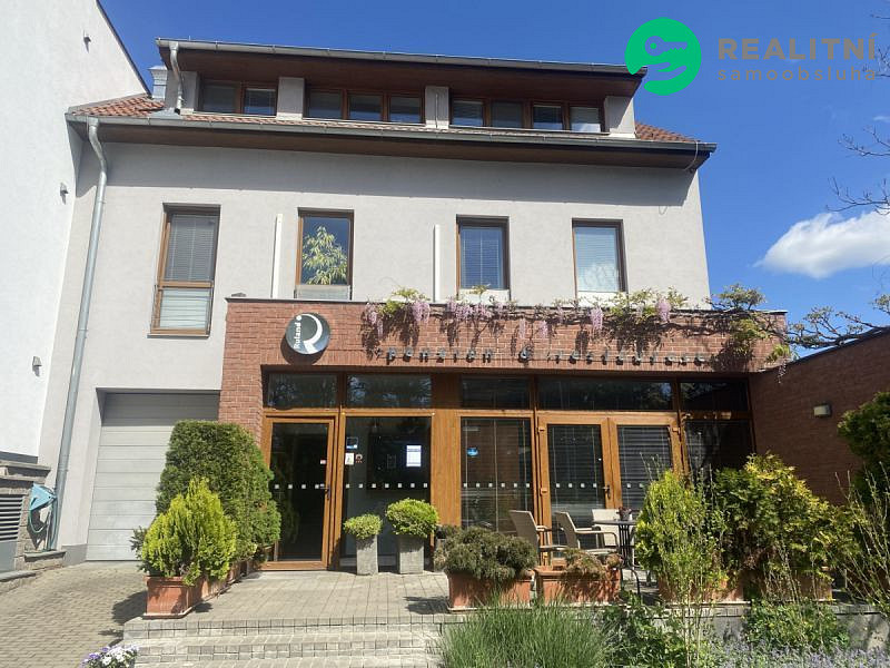 Prodej kanceláře 580 m² – fotografie 3