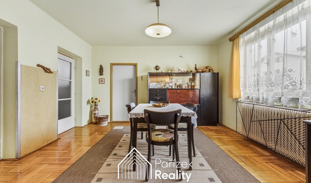 Prodej domu 134 m² s pozemkem 438 m², Hronov – náhled fotky 2