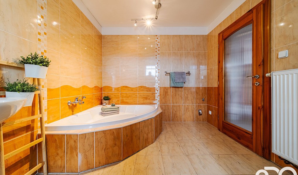 Prodej domu 152 m² s pozemkem 677 m², Jemnice – náhled fotky 16
