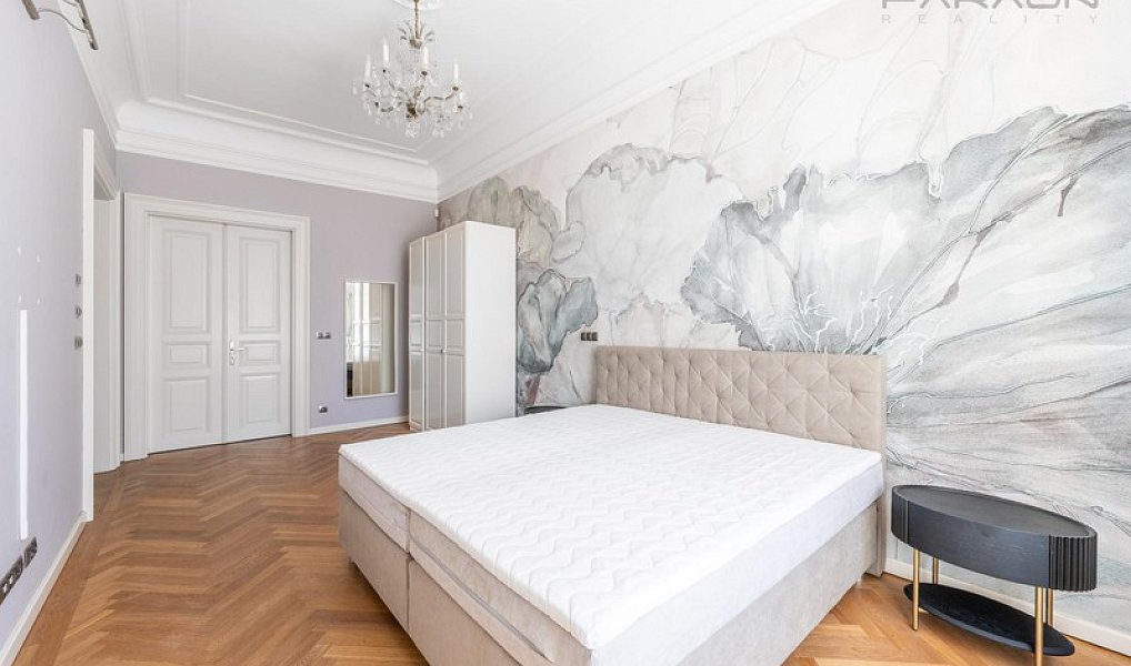 Pronájem bytu 3+1 154 m², Praha – náhled fotky 9