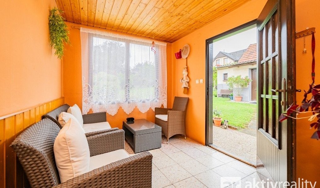 Prodej domu 225 m² s pozemkem 904 m², Vodochody – náhled fotky 12