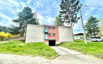 Pronájem ngaráže ve Zlíně-Louky., Na Slanici, Zlín