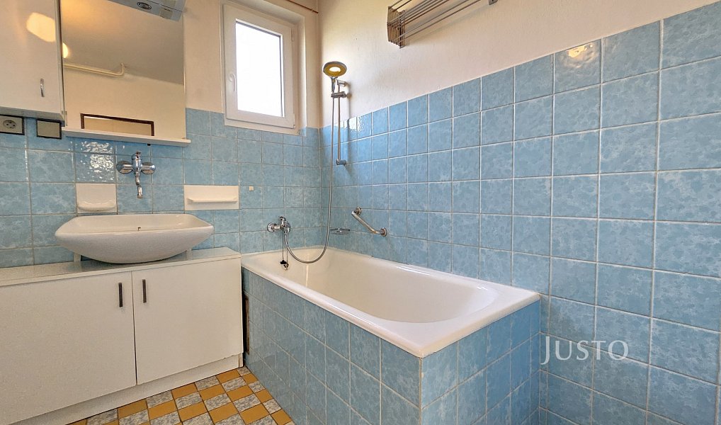 Prodej domu 296 m² s pozemkem 853 m², Strakonice – náhled fotky 12