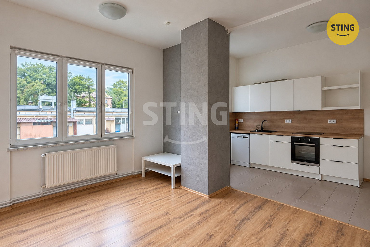 Pronájem bytu 2+kk 52 m² – fotografie 2