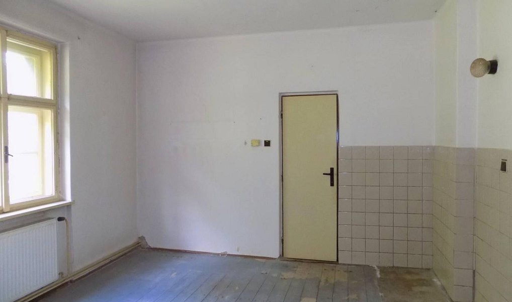 Prodej bytu 3+1 90 m², Benešov nad Ploučnicí – náhled fotky 9