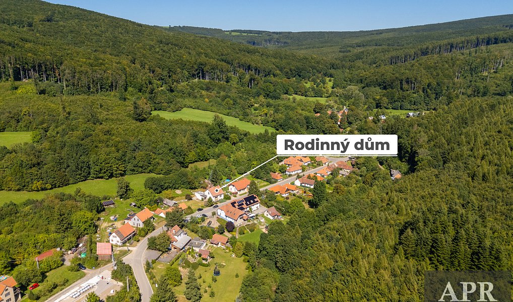 Prodej domu 198 m² s pozemkem 719 m², Nová Lhota – náhled fotky 13
