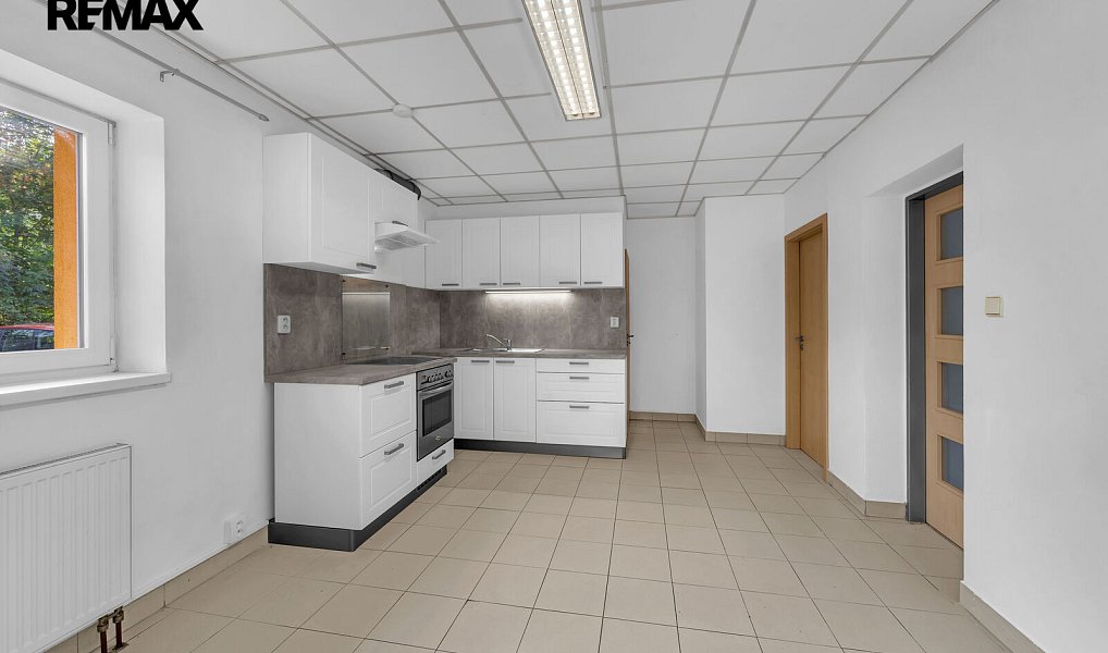 Prodej domu 266 m² s pozemkem 795 m², Konecchlumí – náhled fotky 3