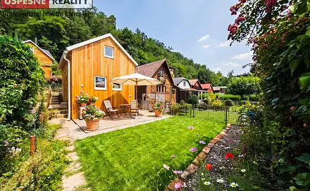 Prodej chaty/chalupy 57 m² s pozemkem 117 m², Černošice, okres Praha-západ