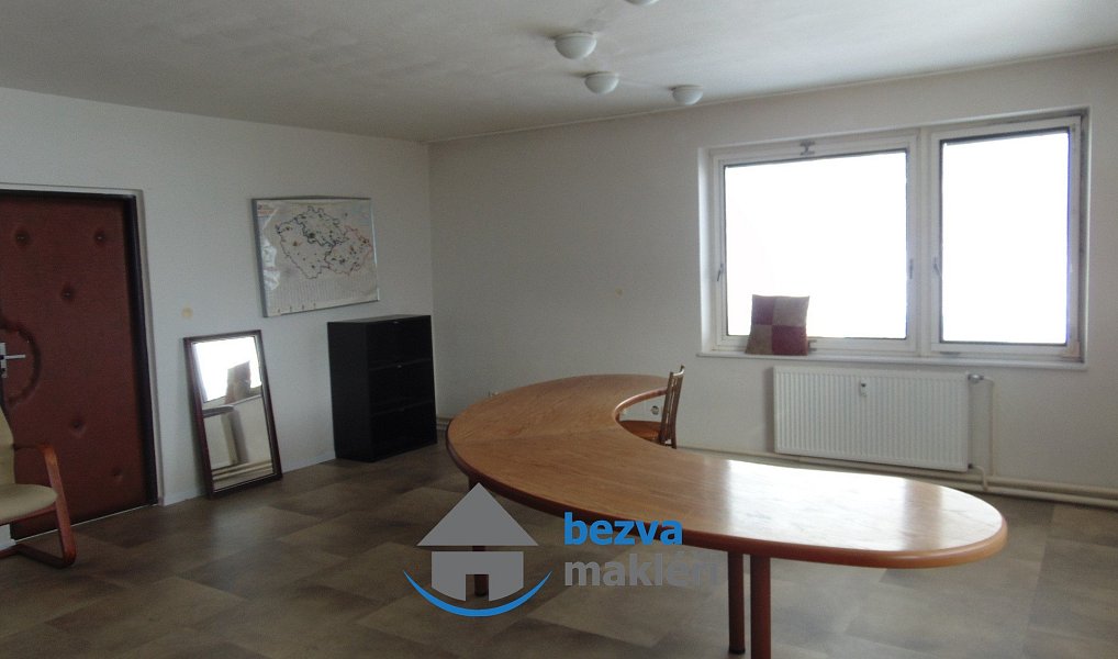 Pronájem kanceláře 60 m², Skuteč – náhled fotky 6