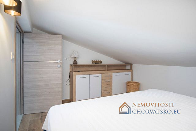 Prodej bytu 2+kk 97 m² - Więcej