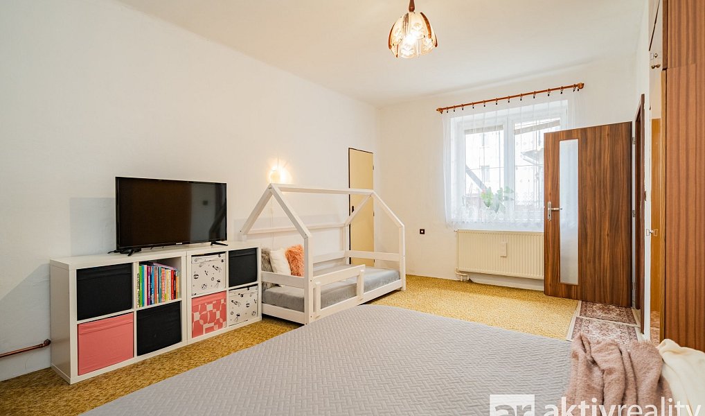 Prodej domu 257 m² s pozemkem 904 m², Liblice – náhled fotky 18