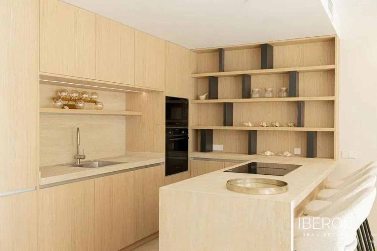 Piso 5+kk – Marbella, Nueva Andalucía - Vista 5
