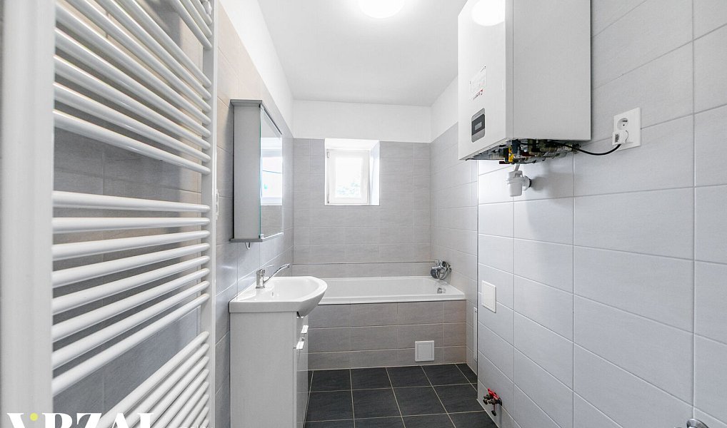 Prodej bytu 3+1 76 m², Přeštice – náhled fotky 10