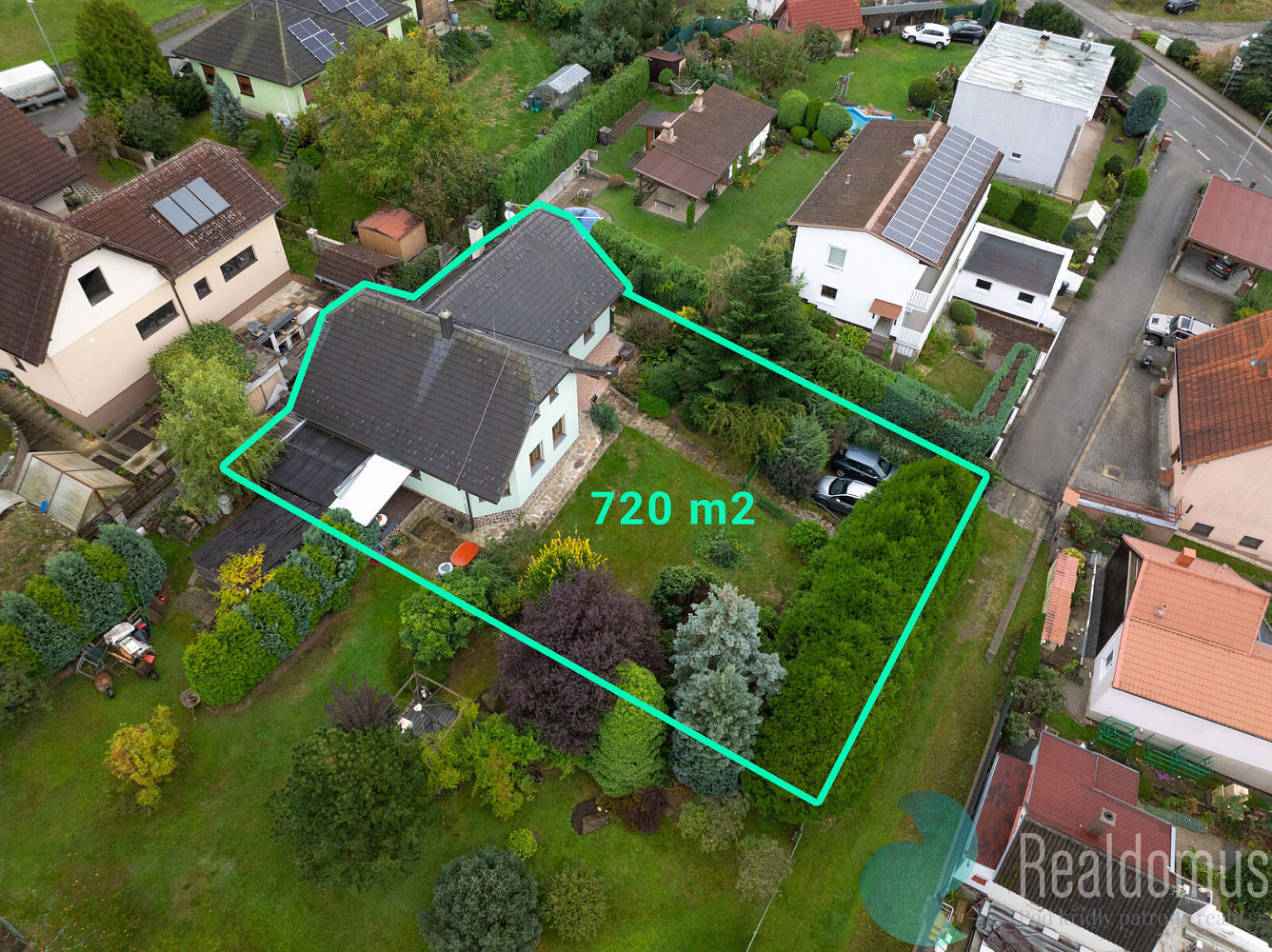 Prodej domu 196 m² s pozemkem 720 m² — photo 2