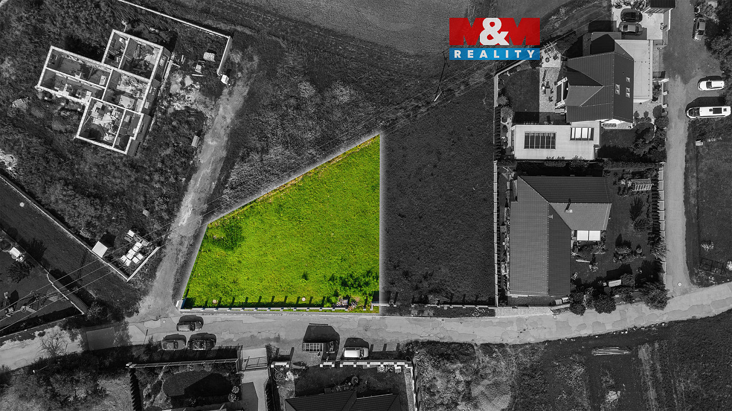 Prodej stavebního pozemku 853 m²