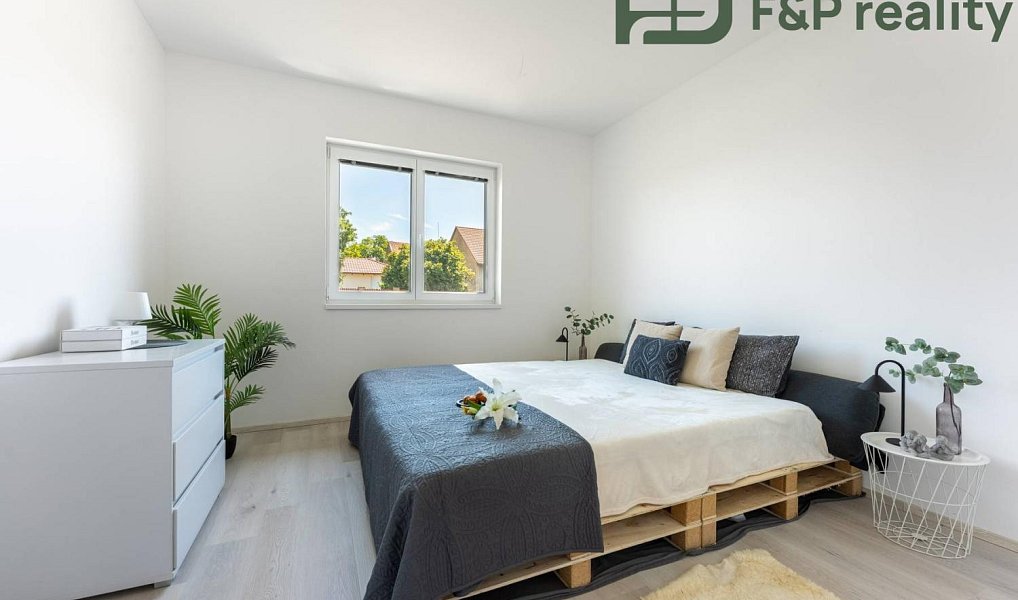 Prodej domu 112 m² s pozemkem 1 001 m², Bečváry – náhled fotky 13