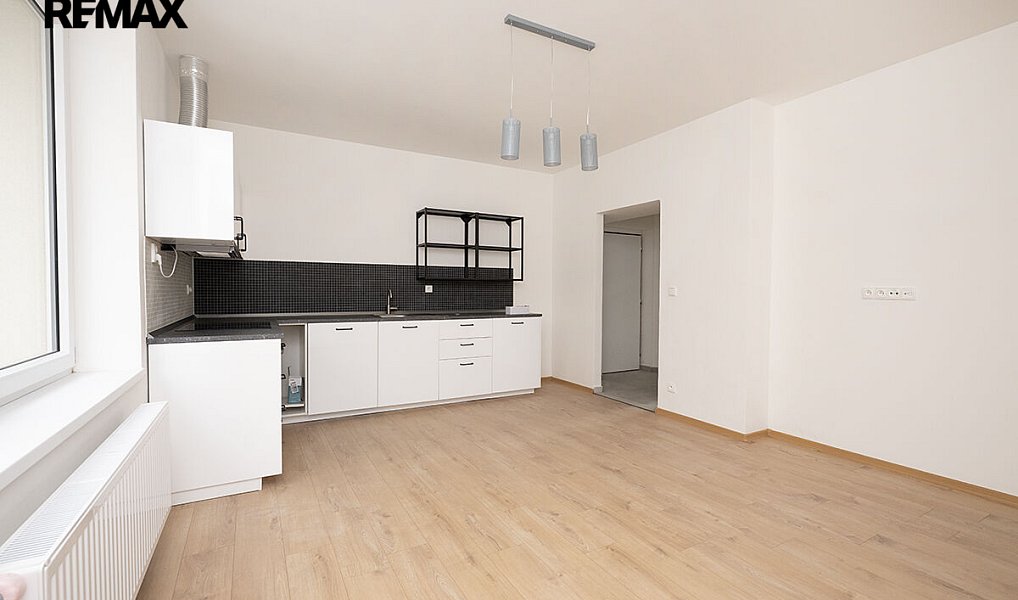 Pronájem bytu 3+kk 78 m², Strakonice – náhled fotky 15