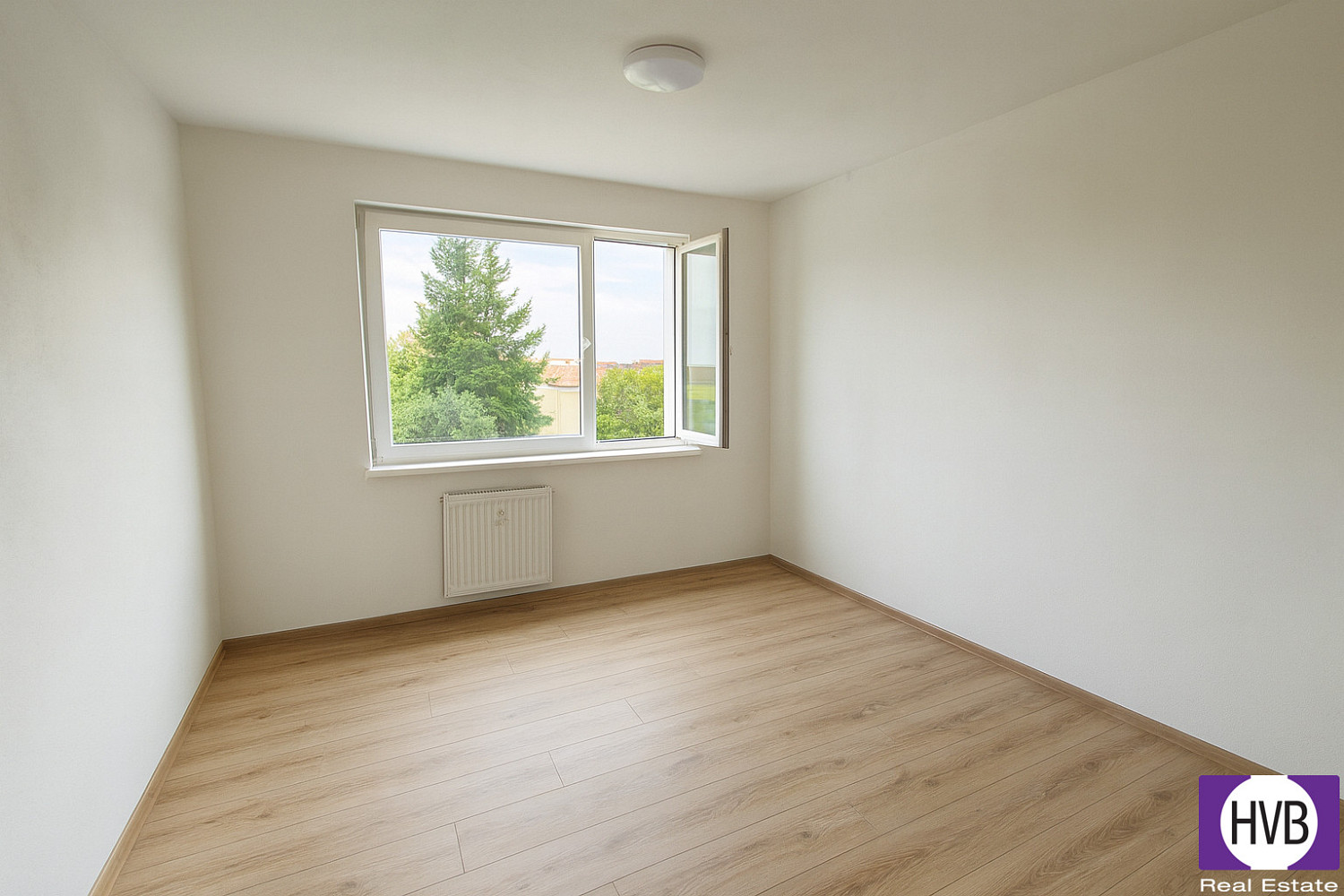 Pronájem bytu 2+1 60 m² — photo 4