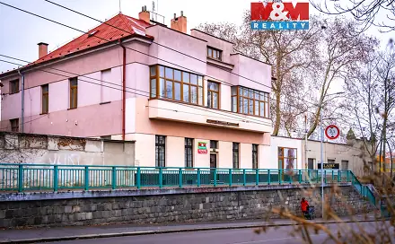 Pronájem skladovacích prostor 150 m², Jana Palacha, Pardubice - Zelené Předměstí