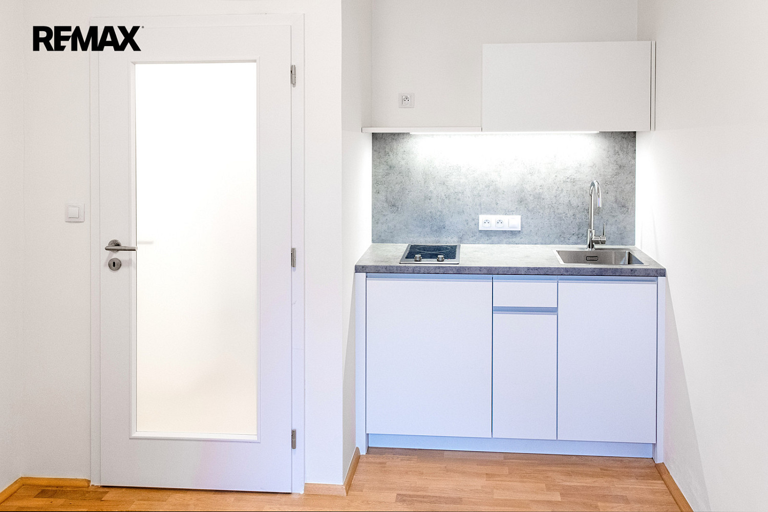 Pronájem bytu 2+kk 30 m² - Ansicht 3