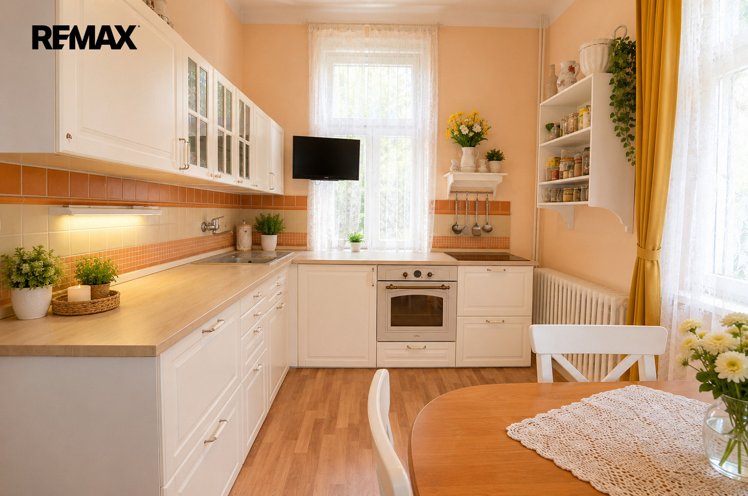 Prodej domu 160 m² s pozemkem 429 m² – fotografie 2
